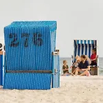 Im Ostseeresort Dampland In Perfekter Lage * Damp