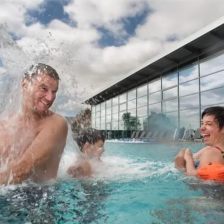 Im Ostseeresort Dampland In Perfekter Lage Damp